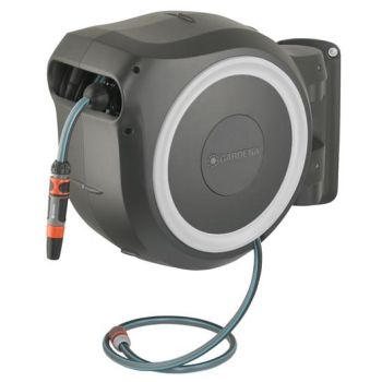 Seinale kinnitatav Gardena Roll-Up XL automaatne voolikupool on saadaval valge ja halli värvikombinatsiooniga ning mõõtmetega 13 mm/35 m.