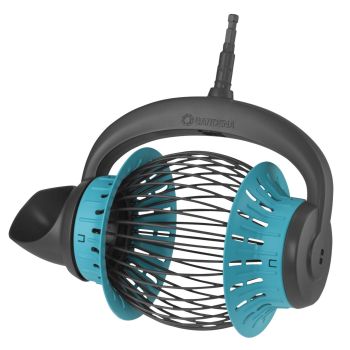 Gardena Combisystem puuviljakorjaja, halli ja sinise värviga, on varustatud suure musta plastvõrgu ning konksuga.