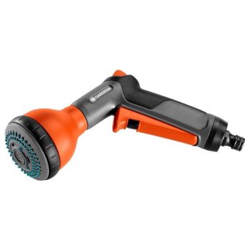 Oranži ja halli värvi Gardena Classic kastmispüstolil on kolm veejuga: vihmutus, jooksva vee ja teravjoaline funktsioon.