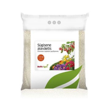 Läbipaistev kilepakend aiaväetisega, kaaluga 7,5 kg. Pakendil on värviline etikett lillede, puuviljade ja köögiviljade pildiga ning allosas rohelise lehe kujutis.