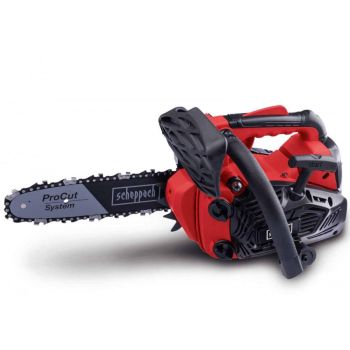Punane Scheppach PCS26 mootorsaag 25,4 cm³ mootoriga, must käepide ja metallist hambuline lõiketera.