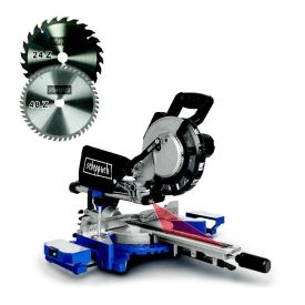 Pildil on elektriline järkamissaag musta ja halli korpusega, sinise aluse ning musta käepidemega. Kaasas on kaks ümmargust, hammastatud saeketta lisatarvikut.