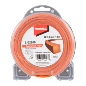 Oranž kandiline trimmeri jõhv, mille paksus on 2,4 mm ja pikkus 15 m, pakendatud läbipaistvasse plastpooli.