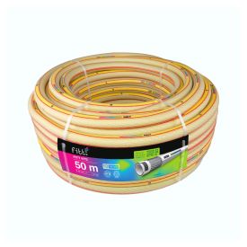 Kollase ja oranži triibuga plastist aiavoolik, mis on rullitud ümarasse kera. Vooliku pikkus on 50 meetrit ja läbimõõt 1 toll. Tootele on lisatud silt koos kirjeldava infoga.