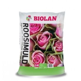 Valge kott, millel on roosade rooside pilt ja tekst 'Biolan Roosimuld'. Koti suurus on 24L.