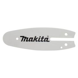 Hõbedane metallist saelatt, millel on Makita logo, kolm kinnitusava ja ühes otsas pilu. Mõõtmed on ligikaudu 10 cm pikk ja 1,1 mm paks.