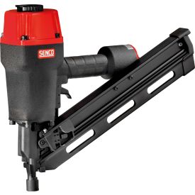 Must ja punane Senco karkassipüstol, millel on ergonoomiline käepide, kaldus naelamagasin ja tugev metallkonstruktsioon; sobib 50–90 mm naeltele.