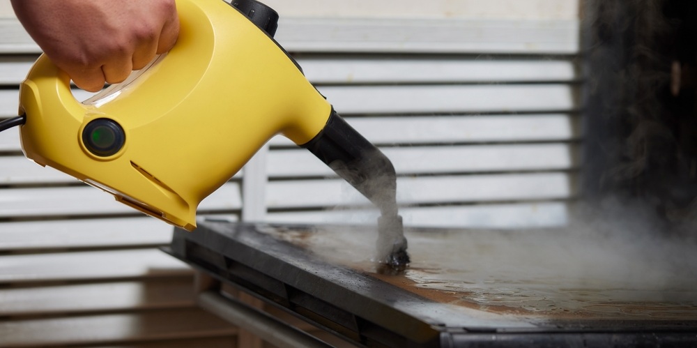 Ahjuklaasi sisek&uuml;lje puhastamine aurupesuriga