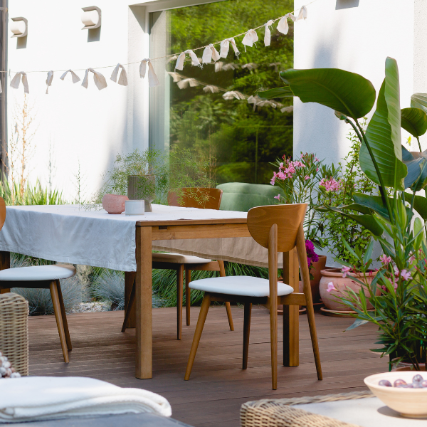 terrass taimed tool laud laudlina roheline lill